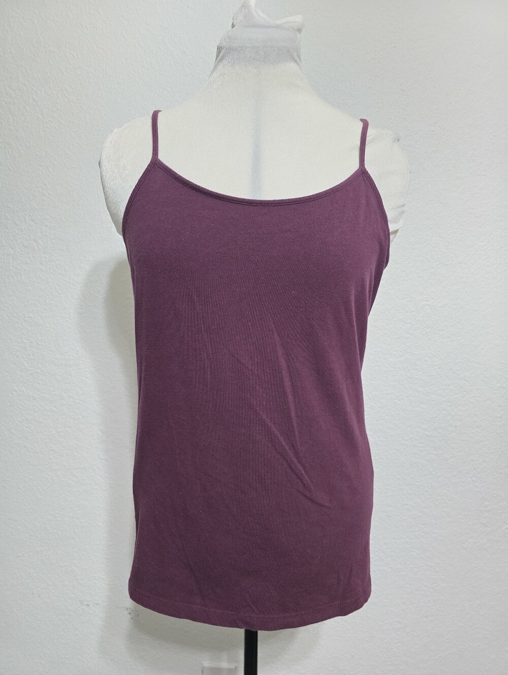 Time & Tru Camisole Tank Top Metropolis Burgundy L Basic Minimalist Y2K Layering
